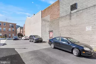 403 Olive St, Philadelphia, PA 19123 - Photo 26