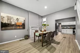 2427 N Hollywood St, Philadelphia, PA 19132 - Photo 6