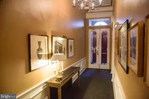 1927 Spruce St, Philadelphia, PA 19103 - Photo 4