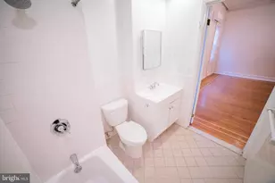 1927 Spruce St, Philadelphia, PA 19103 - Photo 12