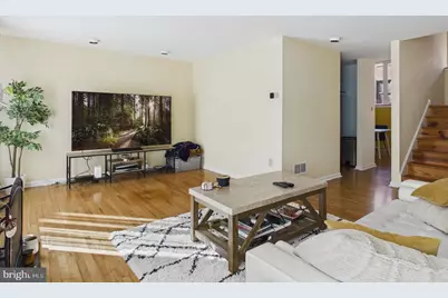 2036 Appletree Street, Philadelphia, PA 19103 - Photo 14