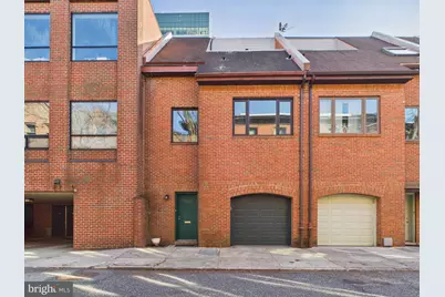 2036 Appletree Street, Philadelphia, PA 19103 - Photo 32