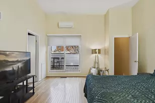 2036 Appletree St, Philadelphia, PA 19103 - Photo 26