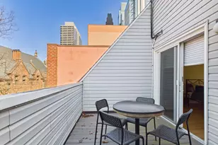 2036 Appletree St, Philadelphia, PA 19103 - Photo 30