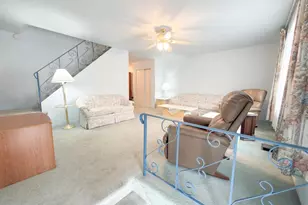 12839 Elnora Rd, Philadelphia, PA 19154 - Photo 2