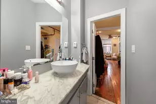 1341 Lombard St, Philadelphia, PA 19147 - Photo 10