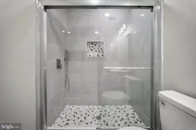 576 Van Kirk Street, Philadelphia, PA 19120 - Photo 16