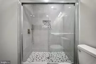 576 Van Kirk St, Philadelphia, PA 19120 - Photo 16