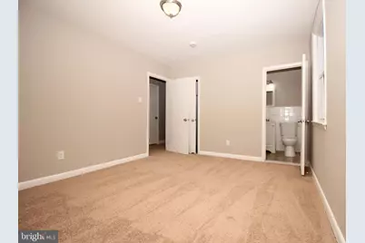 6415 N 10th Street, Philadelphia, PA 19126 - Photo 16