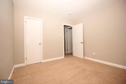 6415 N 10th Street, Philadelphia, PA 19126 - Photo 14