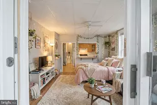 711 Corinthian Ave, Philadelphia, PA 19130 - Photo 6