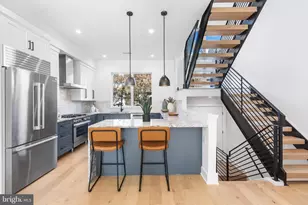 132 W Allen St, Philadelphia, PA 19123 - Photo 2