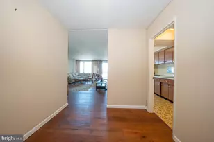 2401 Pennsylvania Ave, Philadelphia, PA 19130 - Photo 6