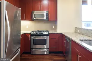 1425 Locust St, Philadelphia, PA 19102 - Photo 8