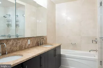 1425 Locust Street #9C, Philadelphia, PA 19102 - Photo 16