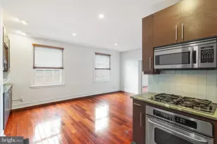 903 Clinton St, Philadelphia, PA 19107 - Photo 8