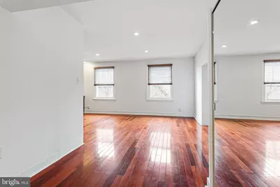 903 Clinton Street #3F, Philadelphia, PA 19107 - Photo 4