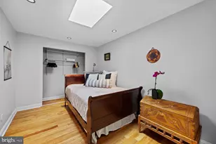 826 S 2nd St, Philadelphia, PA 19147 - Photo 18