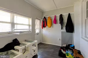 7206 Ditman St, Philadelphia, PA 19135 - Photo 4