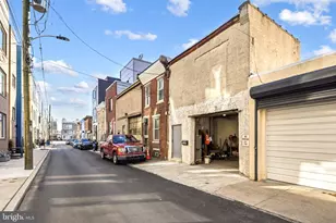 2659 Collins St, Philadelphia, PA 19125 - Photo 4