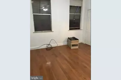 2215 S 9th Street, Philadelphia, PA 19148 - Photo 4