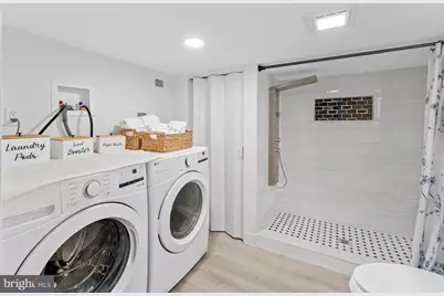 1529 S 19th Street, Philadelphia, PA 19146 - Photo 26