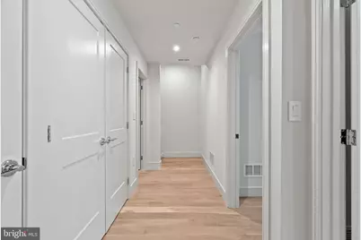 207A Vine Street, Philadelphia, PA 19106 - Photo 26