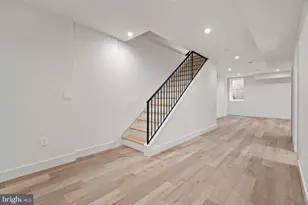 207A Vine St, Philadelphia, PA 19106 - Photo 48