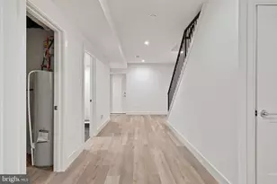 207A Vine St, Philadelphia, PA 19106 - Photo 58