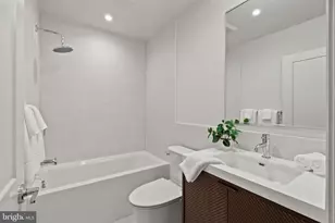 207A Vine St, Philadelphia, PA 19106 - Photo 44