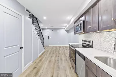 418 S 15th Street #2R, Philadelphia, PA 19146 - Photo 10