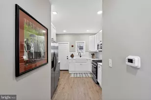 2518 S American St, Philadelphia, PA 19148 - Photo 12