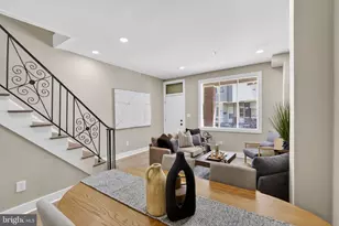 2518 S American St, Philadelphia, PA 19148 - Photo 6