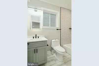411 W Hewson Street #1, Philadelphia, PA 19122 - Photo 6