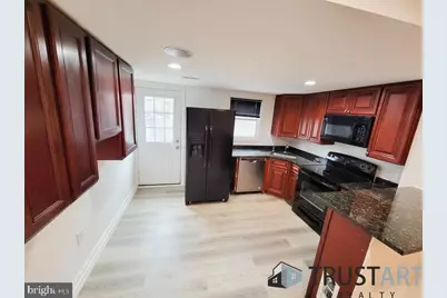 2444 S Fairhill Street, Philadelphia, PA 19148 - Photo 2