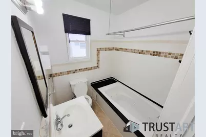 2444 S Fairhill Street, Philadelphia, PA 19148 - Photo 10
