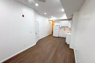 910 N 41st St, Philadelphia, PA 19104 - Photo 2