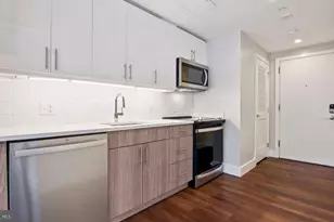 2200 Benjamin Franklin Pkwy, Philadelphia, PA 19130 - Photo 2