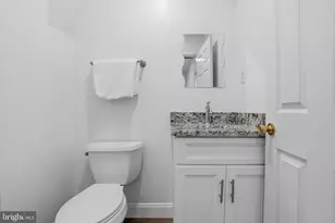 412 Delmar St, Philadelphia, PA 19128 - Photo 20