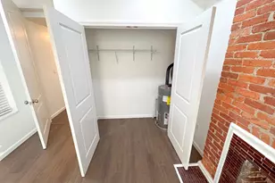 910 N 41st St, Philadelphia, PA 19104 - Photo 10