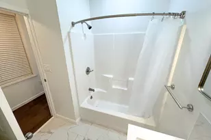 910 N 41st St, Philadelphia, PA 19104 - Photo 6