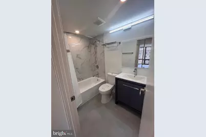 2018 Walnut Street #18J, Philadelphia, PA 19103 - Photo 10