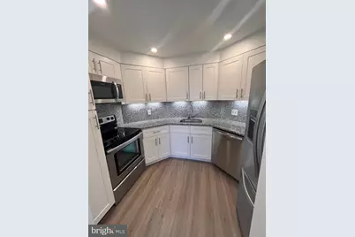 2018 Walnut Street #18J, Philadelphia, PA 19103 - Photo 6