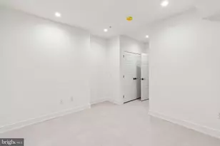 1214 E Susquehanna Ave, Philadelphia, PA 19125 - Photo 16