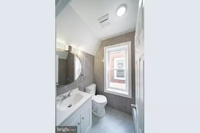 1221 S 24th Street, Philadelphia, PA 19146 - Photo 32