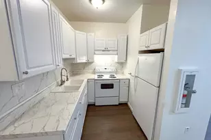 910 N 41st St, Philadelphia, PA 19104 - Photo 1