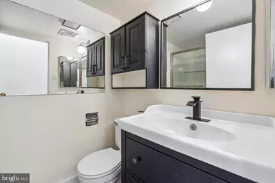 1723 Wallace Street #201, Philadelphia, PA 19130 - Photo 20