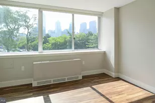 2200 Benjamin Franklin Pkwy, Philadelphia, PA 19130 - Photo 18