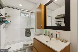 2101 Kimball St, Philadelphia, PA 19146 - Photo 8