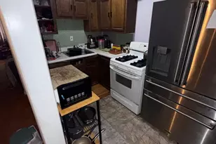 7651 Wyndale Ave, Philadelphia, PA 19151 - Photo 6